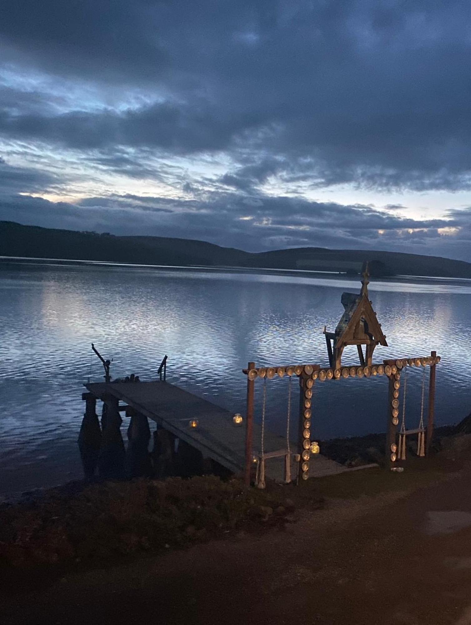 Carriage House Waterfront On Tomales Bay With Dock Hotel Marshall Eksteriør billede